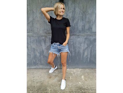 Oversize ripped t-shirt